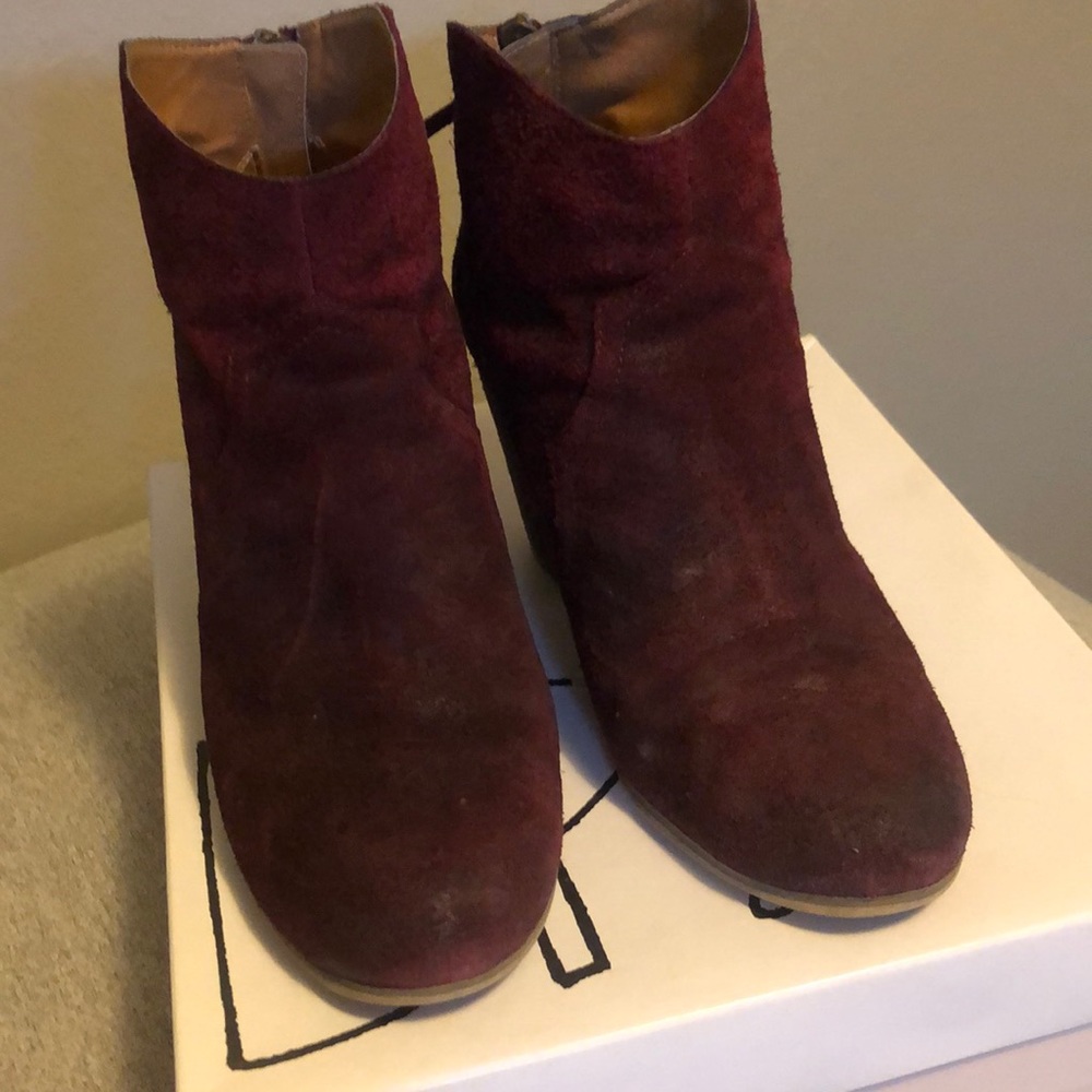 BP Trott Bootie Burgundy size 8.5